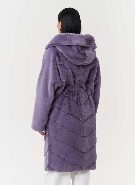 Женская шуба из эко меха с капюшоном