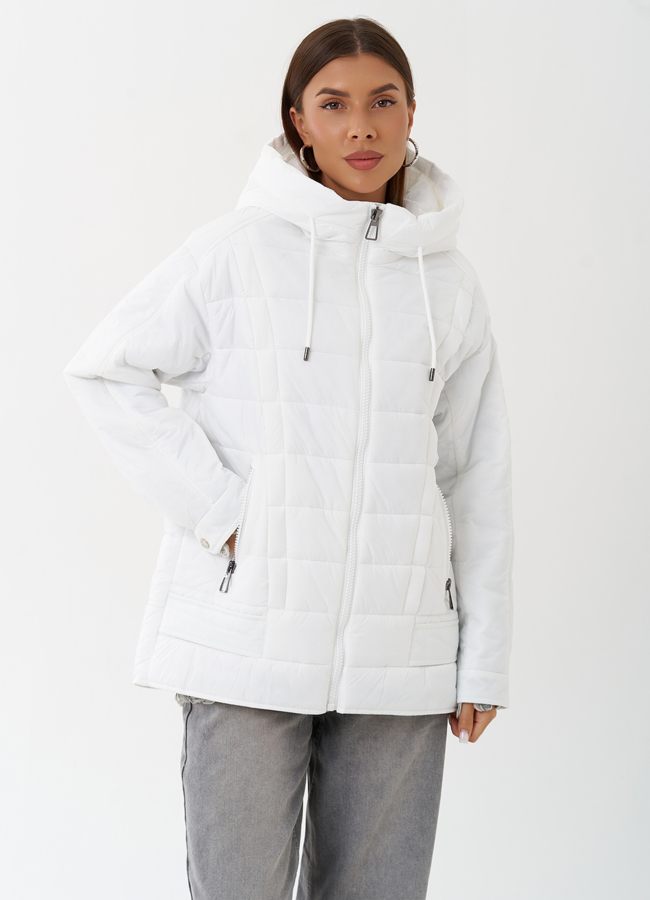 фото Светлая куртка с капюшоном модель № 28281