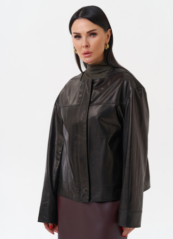 Женская кожаная куртка без воротника