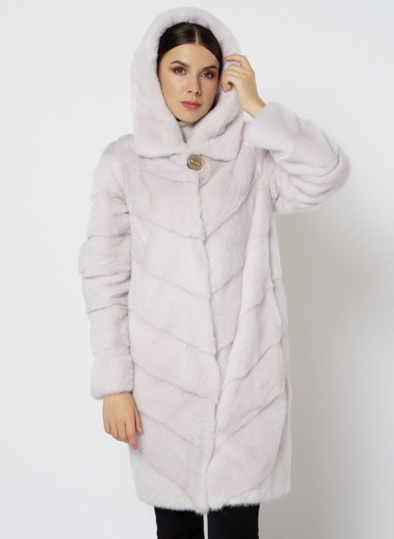 Светлая норковая шуба с капюшоном