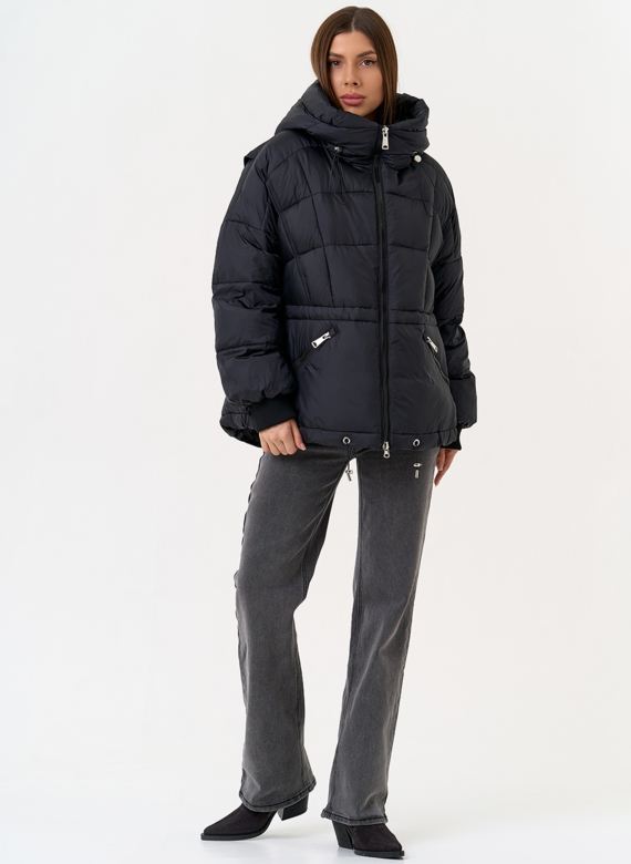 Женский черный пуховик с капюшоном