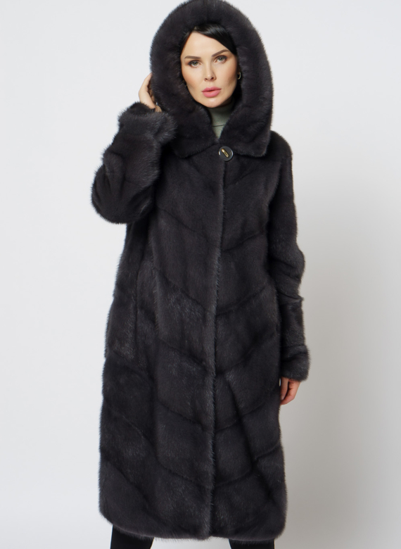 Длинная норковая шуба в сером цвете