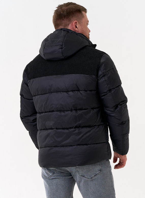 Мужской пуховик с отделкой из вельвета Мужской пуховик с отделкой из вельвета