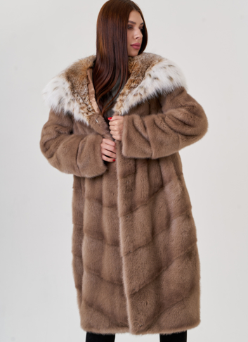 Норковая шуба с рысью