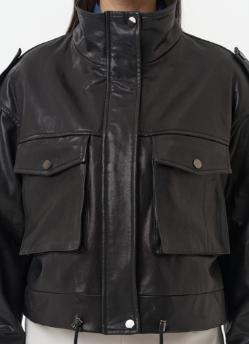 Женская куртка бомбер из натуральной кожи