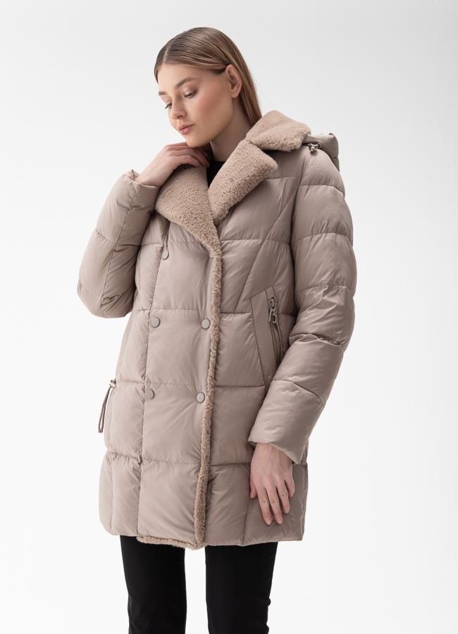 Комбинированный женский пуховик с капюшоном модель № 28390 в рассрочку