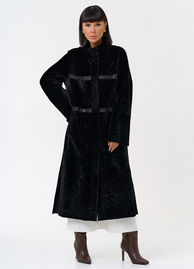 Женская двухсторонняя дубленка черного цвета модель № 31476 меха малина