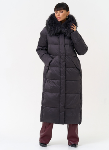 Женский пуховик с капюшоном из меха чернобурки