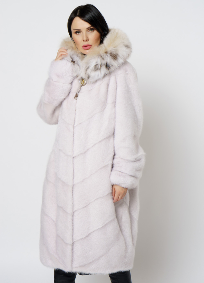 Светлая шуба с рысью модель № 25005 универмаг малина
