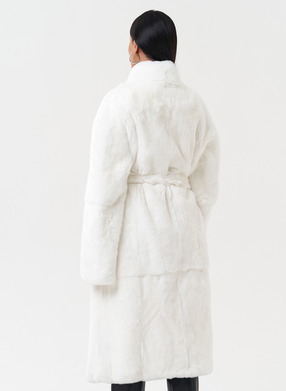 Длинная шуба из меха кролика