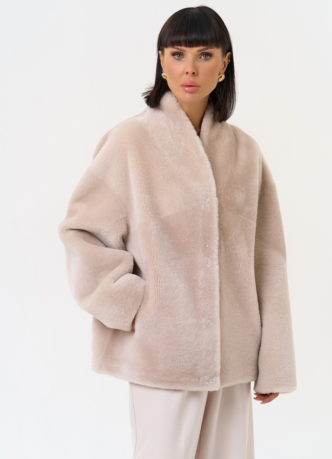 фото Светлая натуральная дубленка модель № 31630