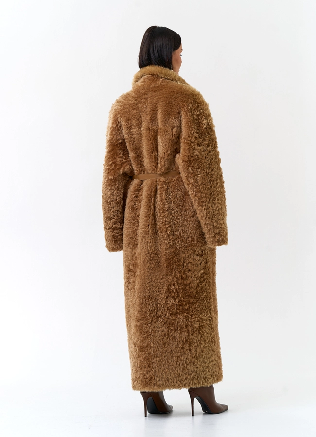 фото Двусторонняя женская дубленка из овчины модель № 31987