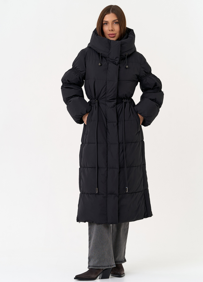 Женский пуховик черного цвета с капюшоном модель № 31581 меха малина