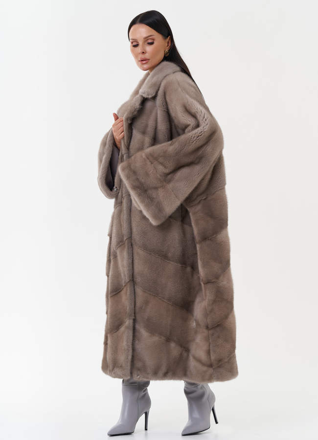 Норковая шуба оверсайз с английским воротником модель № 27665 универмаг малина