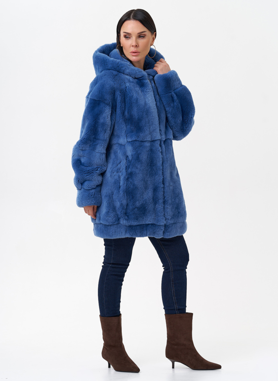 Шуба из меха кролика с капюшоном