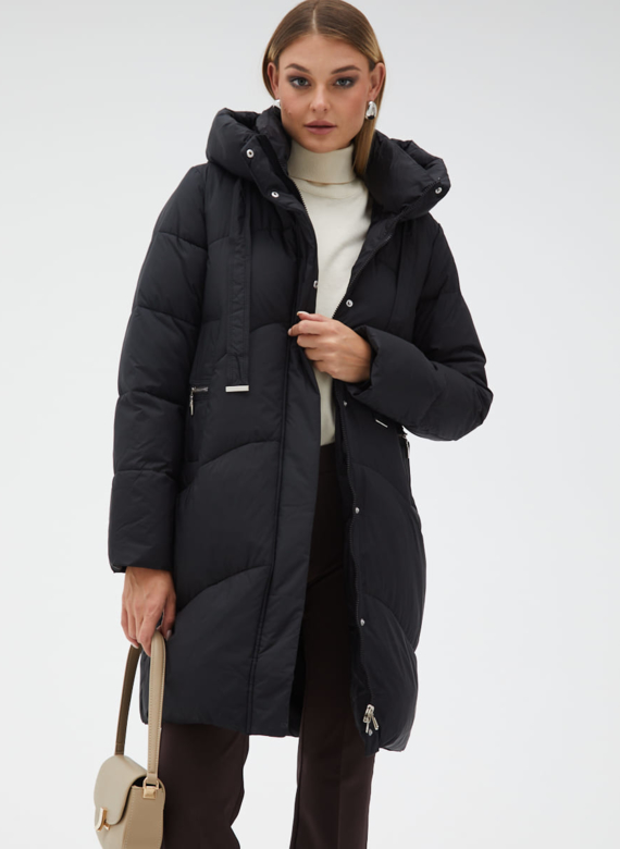 Женский пуховик с капюшоном