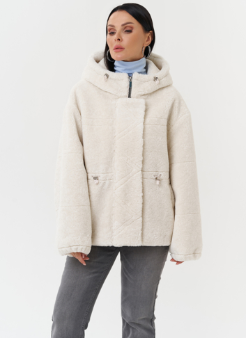 Куртка из эко меха с капюшоном