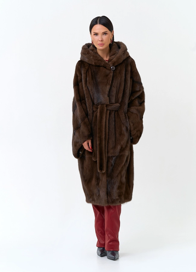 Женская шуба из меха норки с капюшоном модель № 31377 в рассрочку фото
