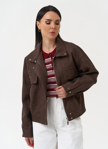 Женская куртка бомбер из эко кожи коричневого цвета
