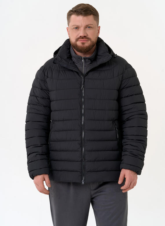 Мужской пуховик черного цвета