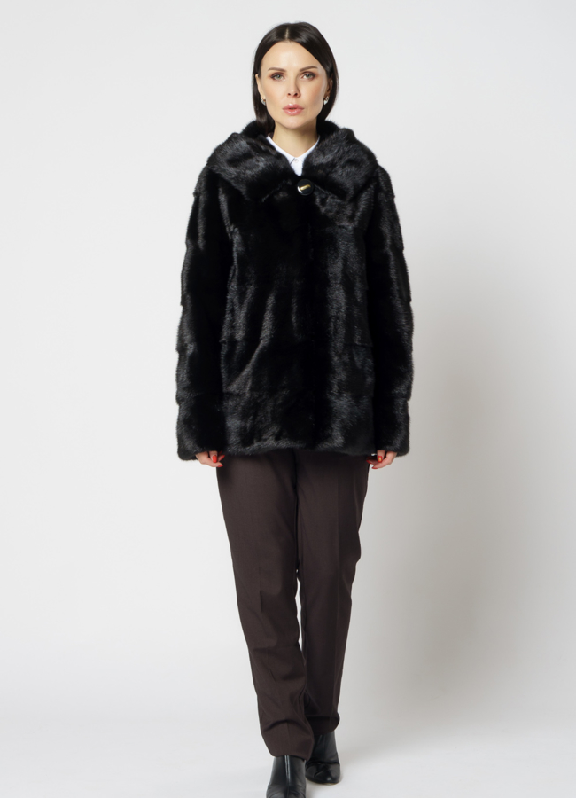 Укороченная норковая шуба черного цвета 2 в 1 модель № 25396 в кредит