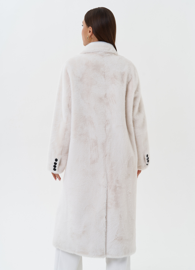 Двубортное пальто из эко меха модель № 27689 универмаг малина