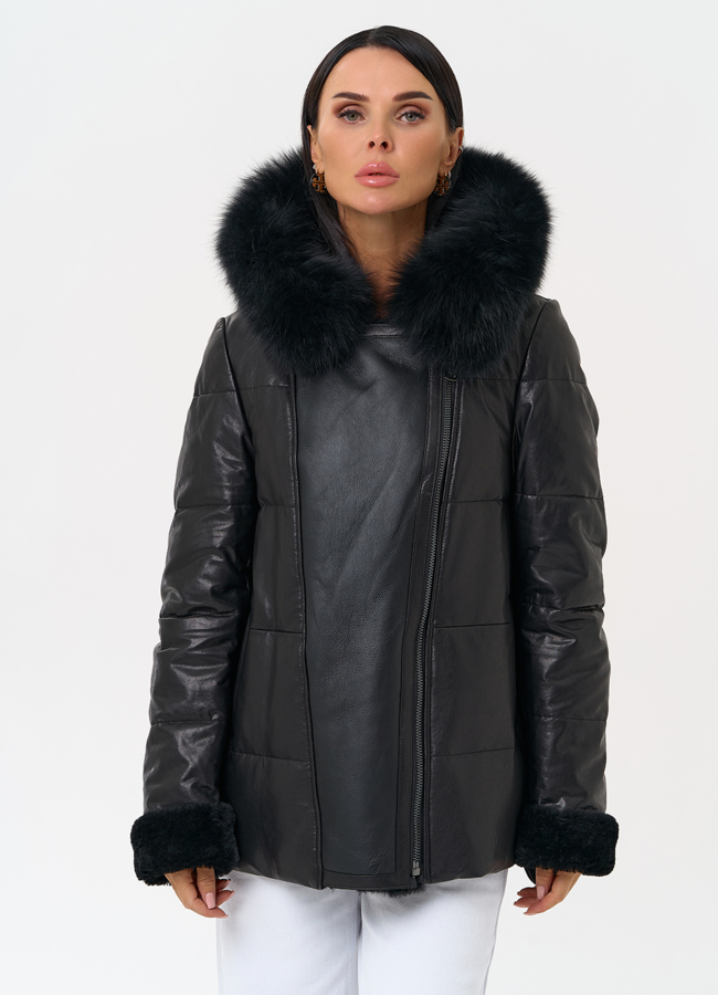 Короткий пуховик из натуральной кожи с капюшоном модель № 6402 универмаг малина