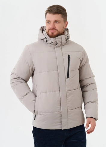 Зимний пуховик с капюшоном