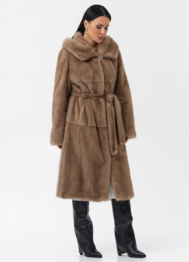 Длинная шуба с капюшоном  модель № 29229 универмаг малина