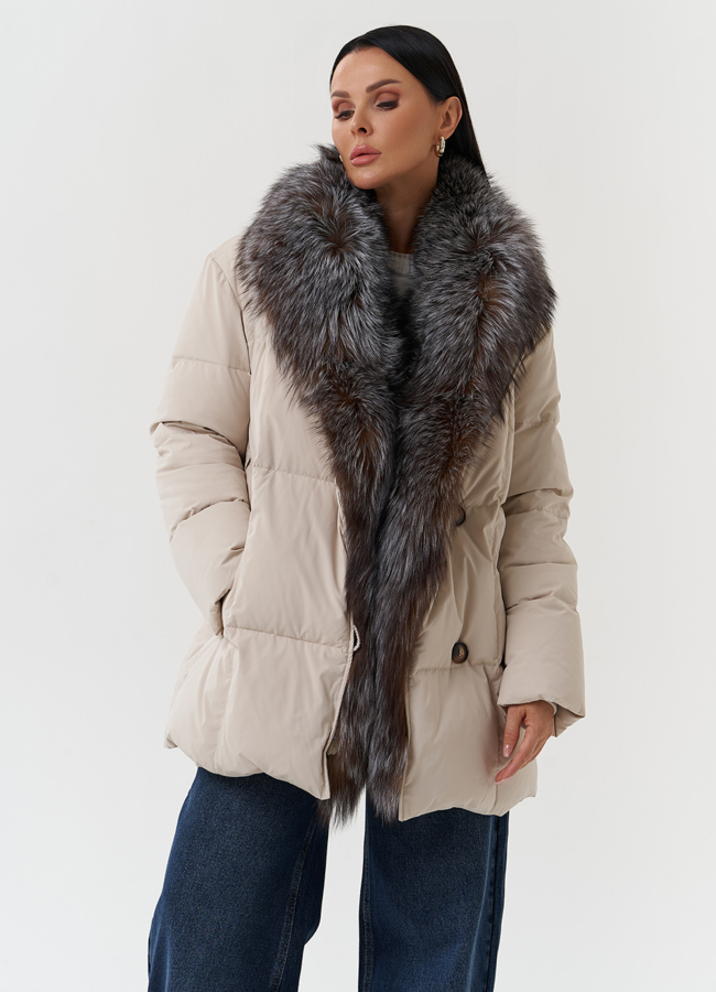 Женский пуховик с мехом чернобурки модель № 28571 универмаг малина