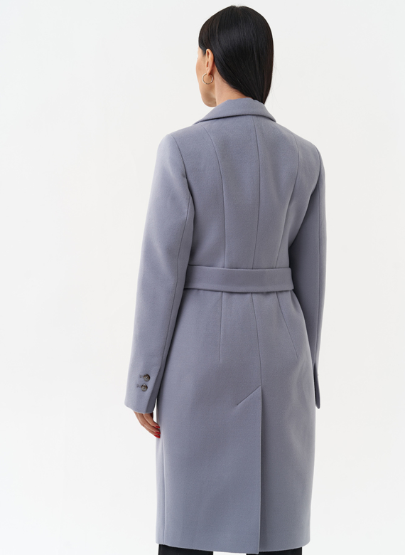Женское двубортное пальто с поясом