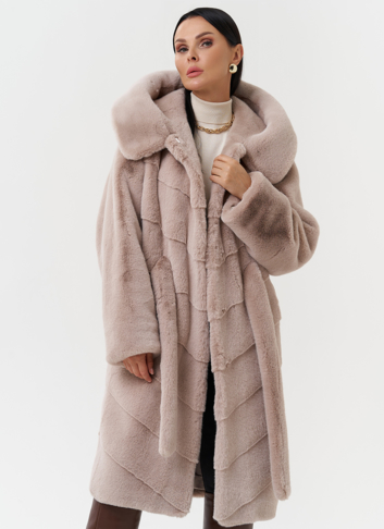 Шуба из эко меха с капюшоном