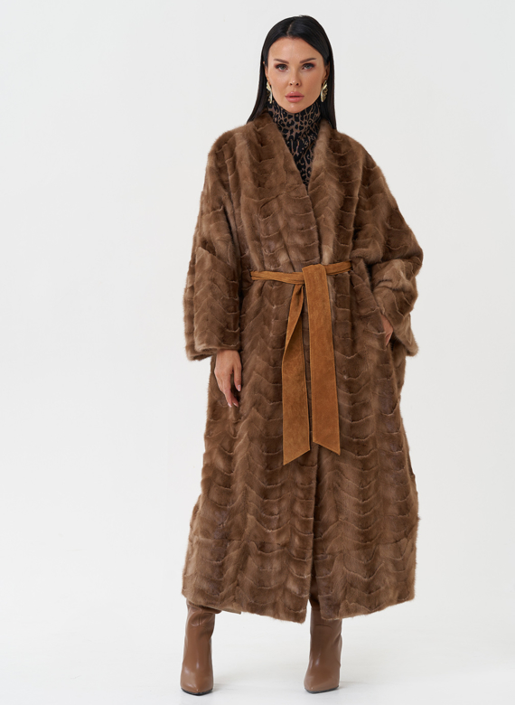 Шуба оверсайз из меха норки
