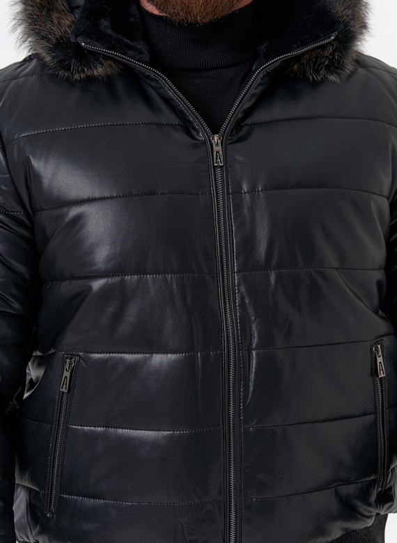 Пуховик из эко кожи черного цвета  Пуховик из эко кожи черного цвета