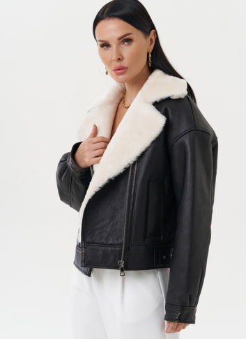 Натуральная дубленка черного цвета