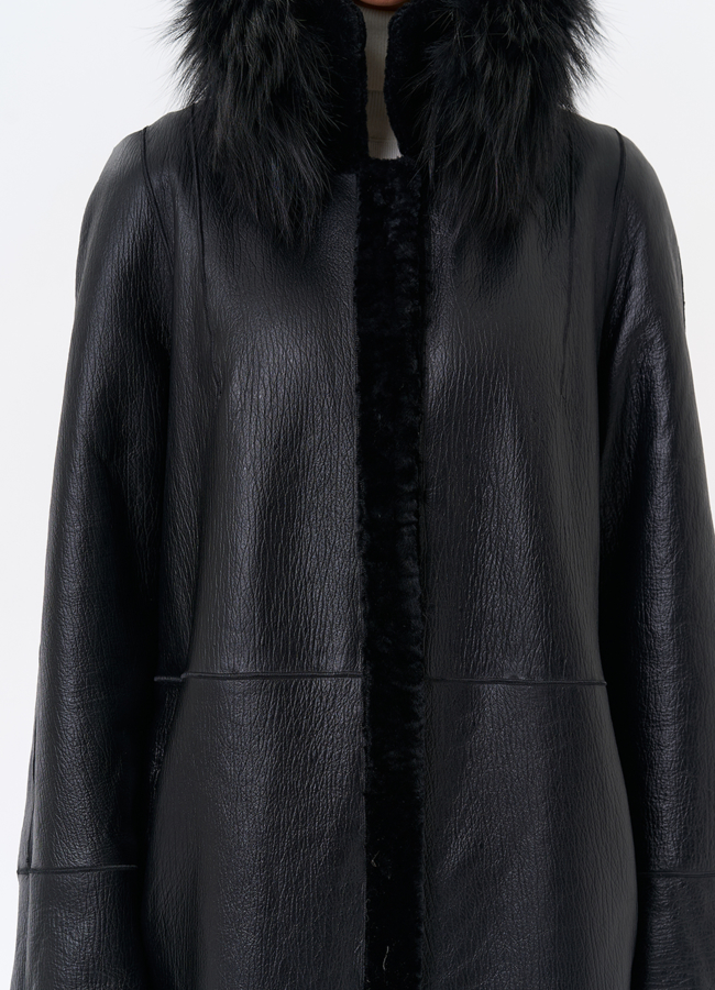 Женская двухстороняя дубленка с воротником из меха чернобурой лисы модель № 31932 универмаг малина