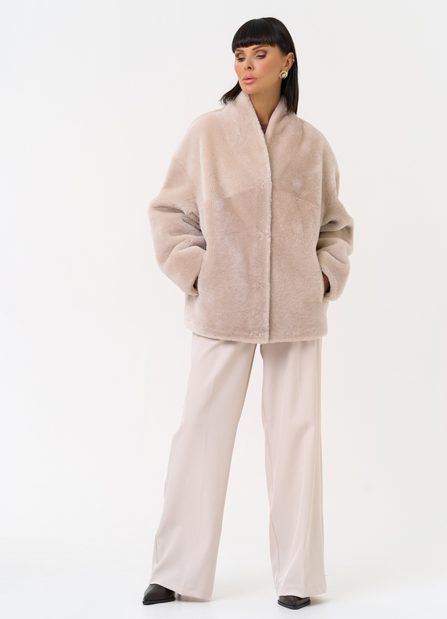 Светлая натуральная дубленка модель № 31630 в рассрочку