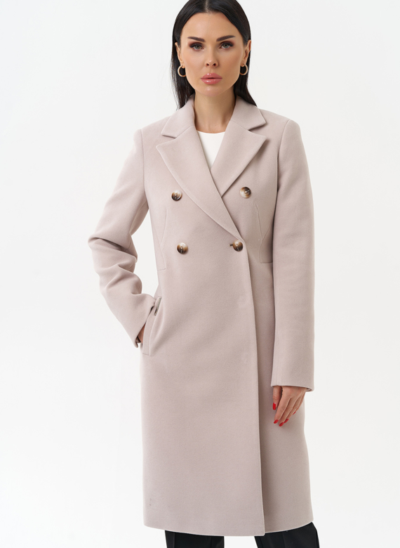 Женское двубортное пальто с поясом