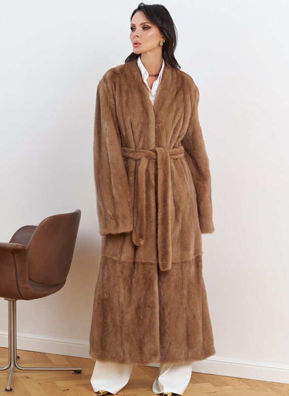 Женская длинная шуба из меха норки