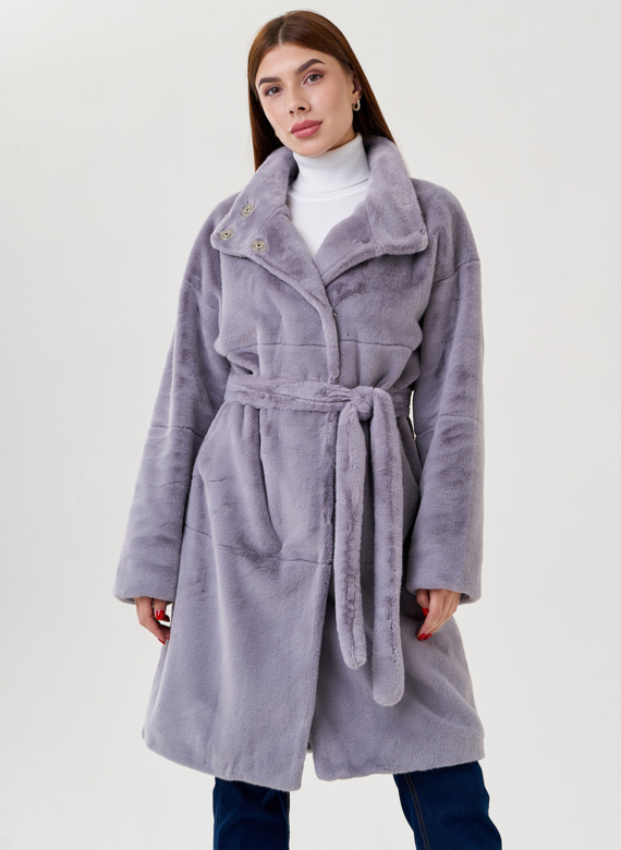 Женское пальто из искусственного меха 